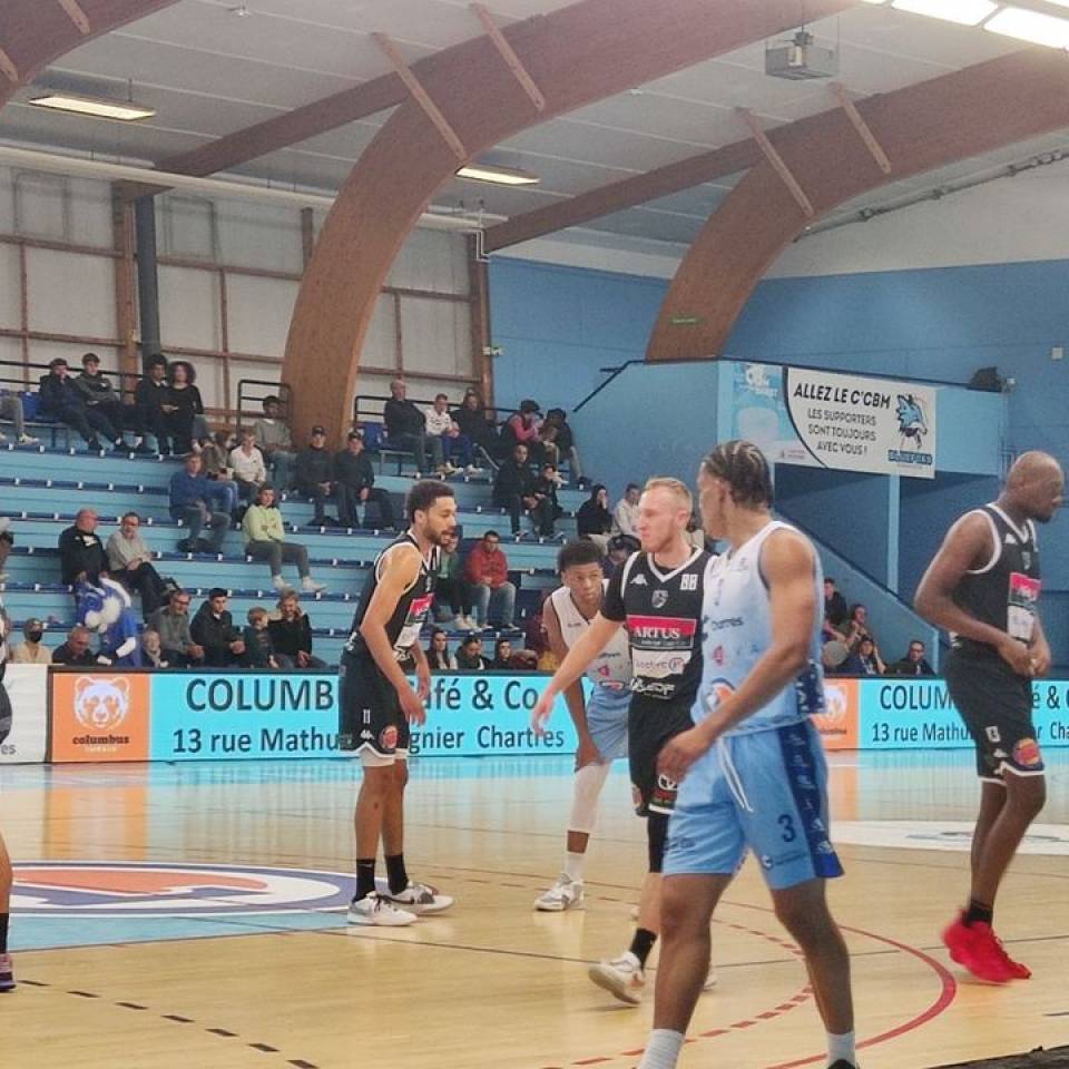 Encore merci à tous pour votre présence et vos encouragement ! 

A bientôt ! 

#basketballchartres