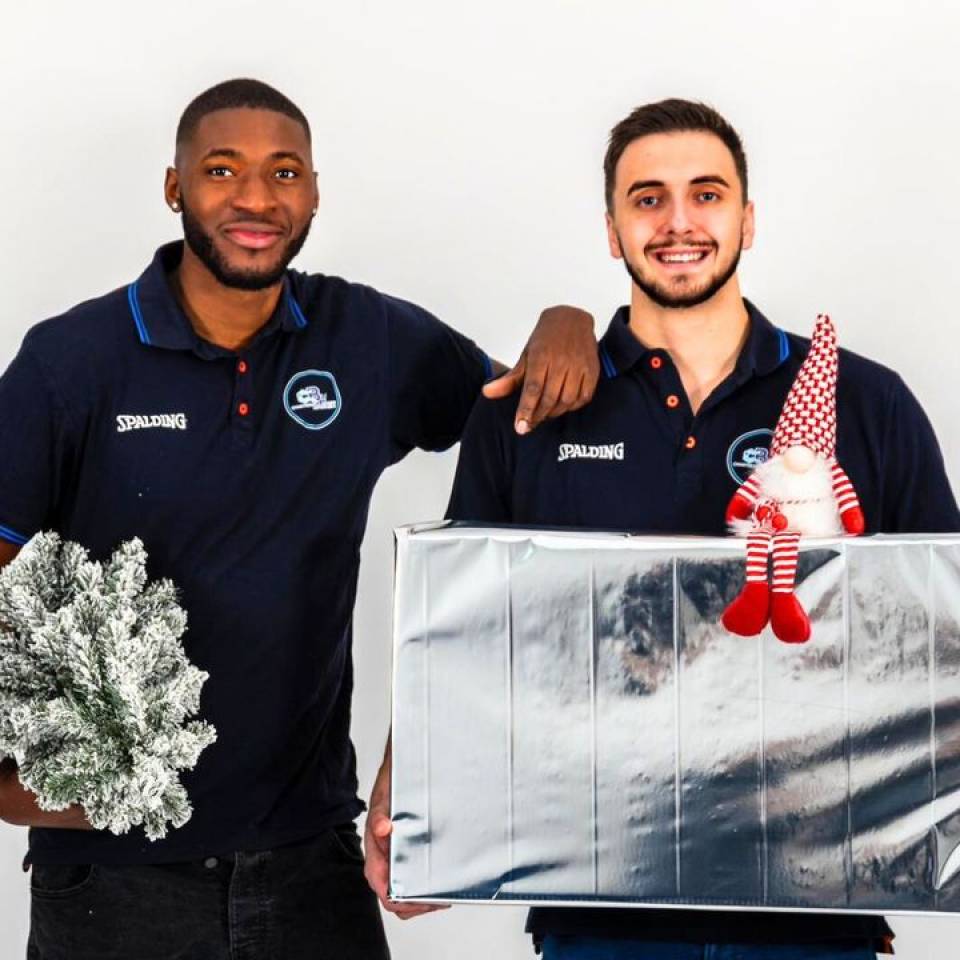 🎄 Joyeuses Fêtes à toutes et à tous !

👉 RDV en 2024 🥳

#TeamCCBM🔵⚪️