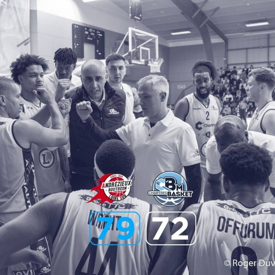❌ Défaite 79-72 à Andézieux

Pas le temps de réfléchir, on se projette sur le match de vendredi soir à la maison face à Saint-Vallier.

Avec vous, chez nous. Ce sera bien mieux !

#basketball #basketchartres #basketmasculin #ffbb #nm1