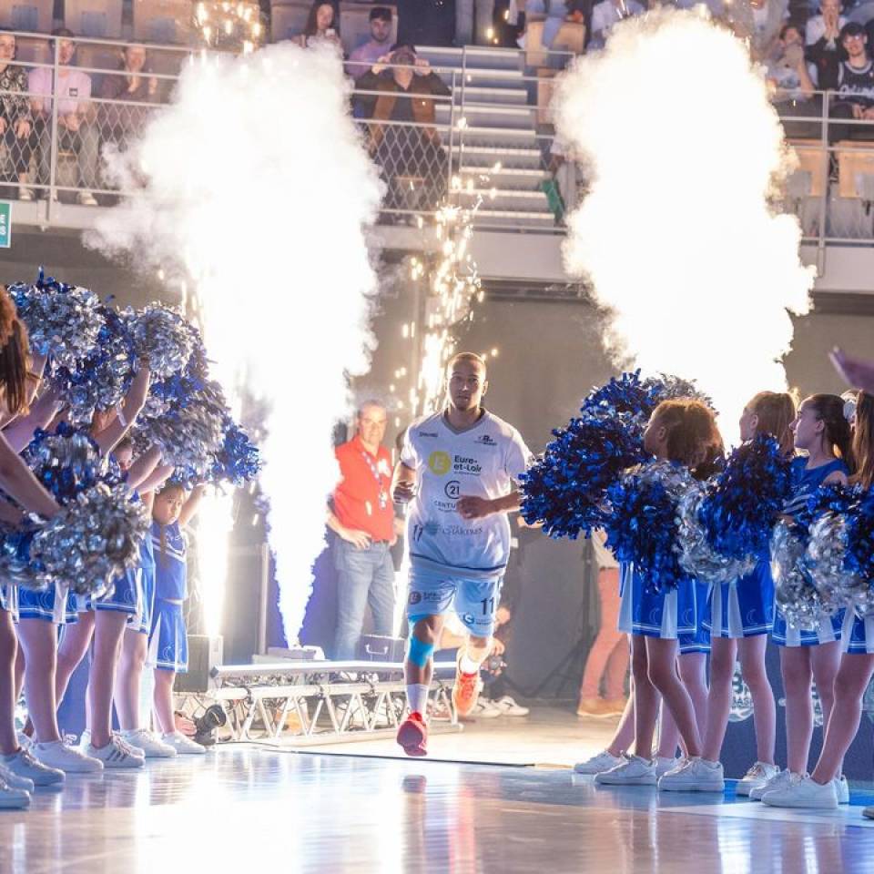 🔥 Et si on se faisait un petit retour sur la soirée de vendredi ! 

🤩🤩

📸 @mundialphoto